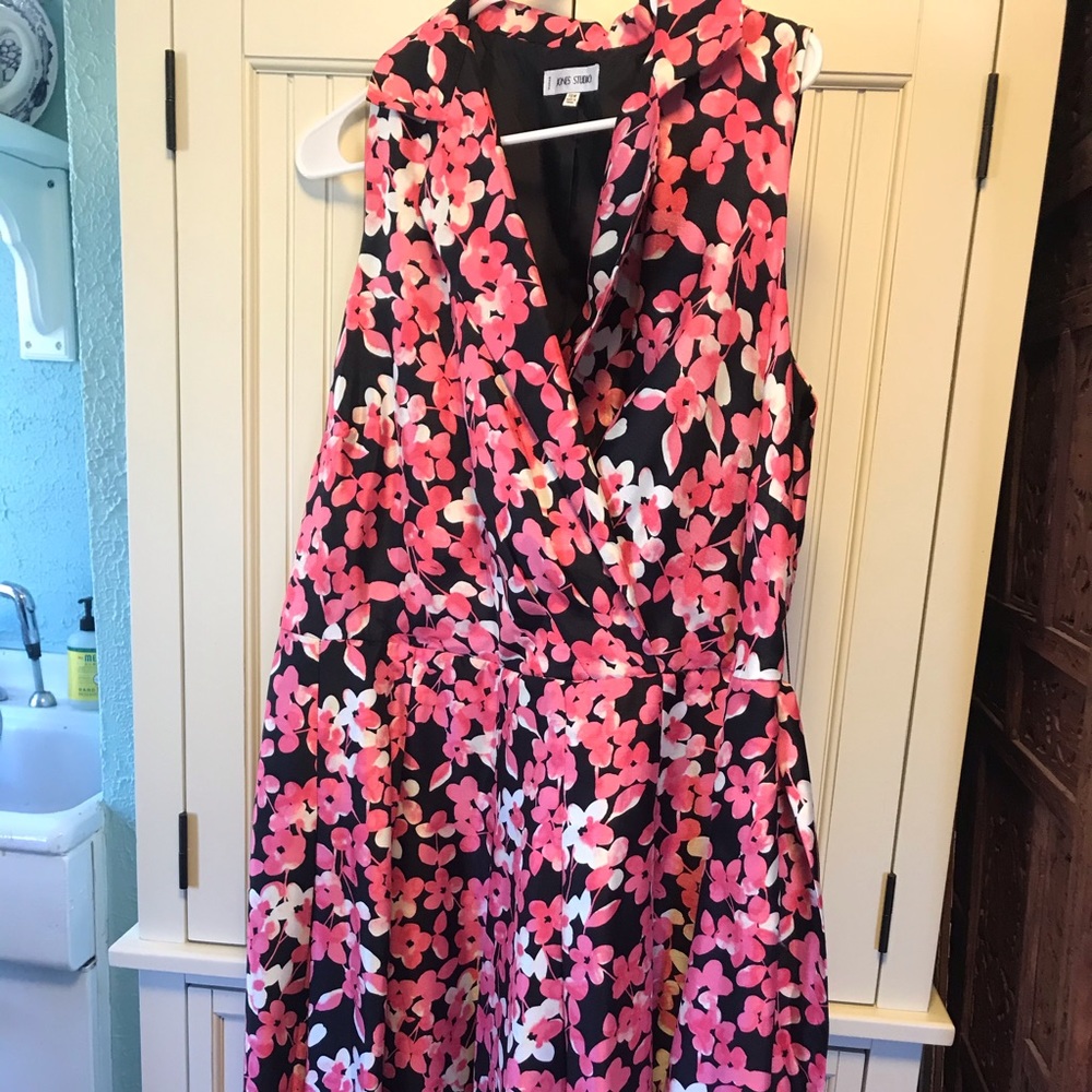 Silk sleeveless dress